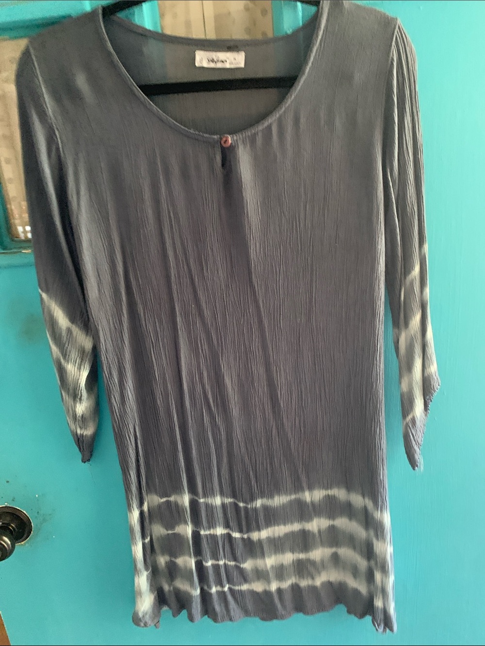 Relaxed Slate Tie-Dye Scoop Neck Tunic with Button